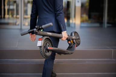 Ninebot by Segway KickScooter sähköpotkulauta E22D