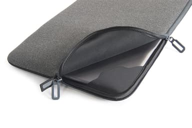 Tucano Melange -tasku 15.6 tuuman tableteille / kannettaville tietokoneille, musta