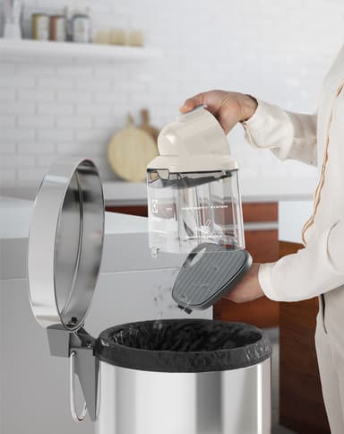 Electrolux SilentPerformer Cyclonic pölypussiton pölynimuri 900274279