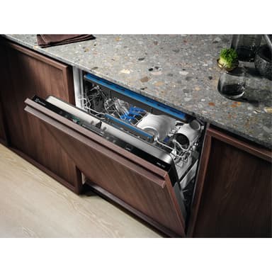 Electrolux astianpesukone EEM48320L