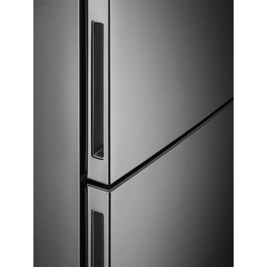 Electrolux Jääkaappipakastin LNT7MD32X2 (Teräs)