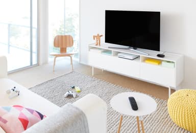 Logitech Harmony Companion kaukosäädin