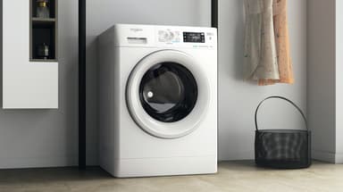 Whirlpool pyykinpesukone FFB7438WVEE