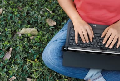 Logitech näppäimistökotelo 9-10" tabletille