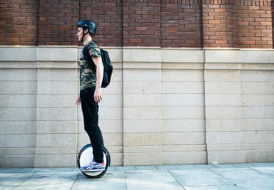 Ninebot by Segway ONE S2 (musta/valk)