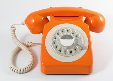 GPO 746 Retro puhelin pyöritettävällä numerolevyllä - Oranssi