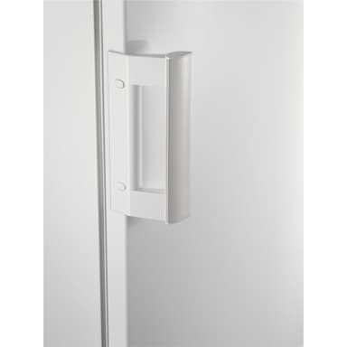 Electrolux 300 OptiSpace jääkaappi LRB1AF20W