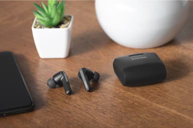 Koss TWS150i täysin langattomat in-ear kuulokkeet (musta)