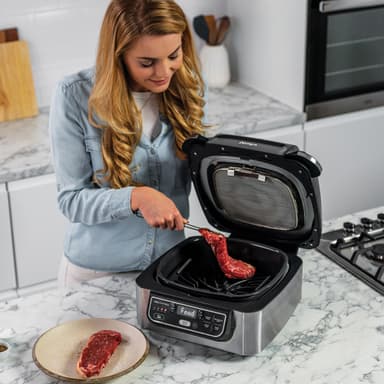 Ninja Foodi sähkögrilli + kiertoilmakeitin AG301EU