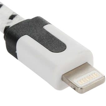 Tekstiilikaaplei Lightning iPhone 5 / 5S / 5C / SE / 6 / 6s / 6 Plus - Valkoinen