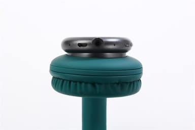 Langaton on ear headset - Ruskea