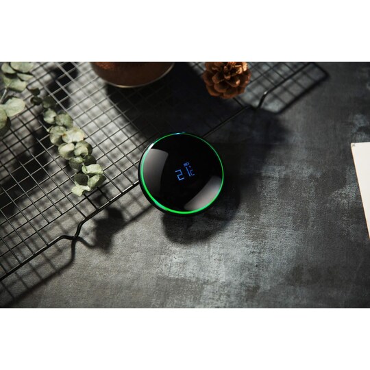 Smart Cup - itsestään jäähtyvä muki, jossa lämpötila ja LED - musta
