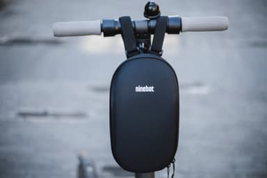 Ninebot by Segway etulaukku sähköpotkulautaan SEGWAYBAG