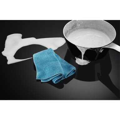 Electrolux ComboHob induktiotaso liesituulettimella LIC744I