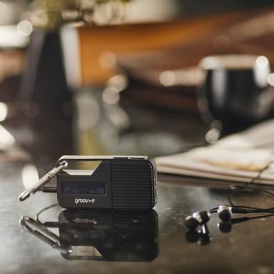 Gloov-e Rio kannettava digitaalinen radio