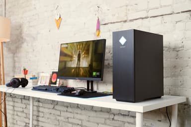 HP Omen 25L i7-11/16/1000/3070 pelitietokone