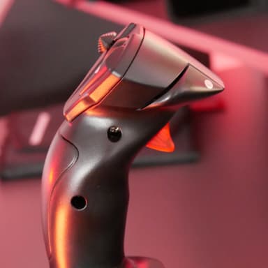 Thrustmaster T-Flight joystick ohjain