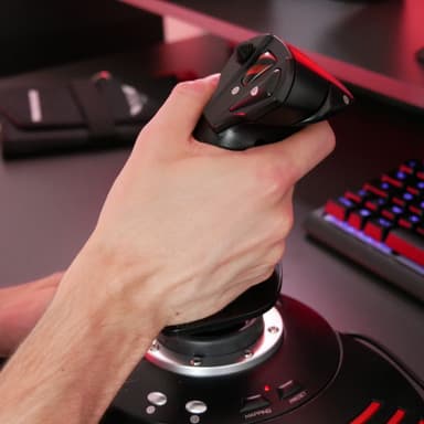 Thrustmaster T-Flight joystick ohjain