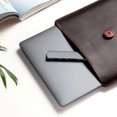 Hyper HyperDrive Bar USB-C 6-in-1 telakointiasema (avaruudenharmaa)