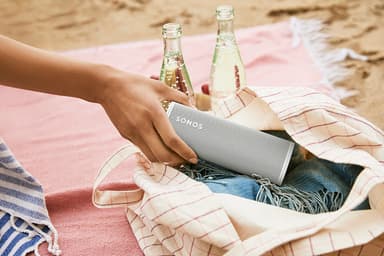 Sonos Roam kannettava kaiutin (valkoinen)