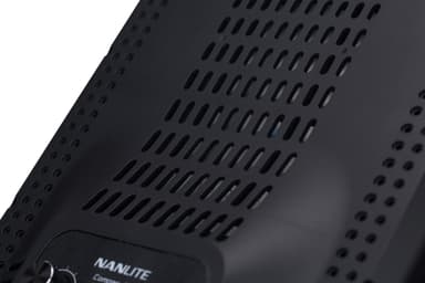 Nanlite Compac 40B Bi-colour LED light