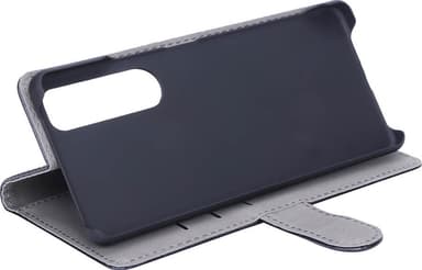 Gear Sony Xperia 10 III lompakkokotelo (musta)