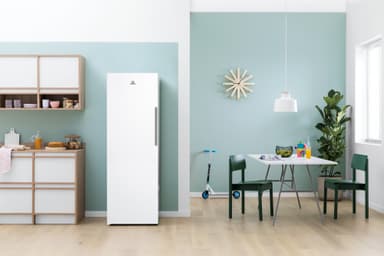 Indesit pakastin UI8F1CW1