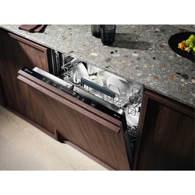 Electrolux Astianpesukone EEQ47215L