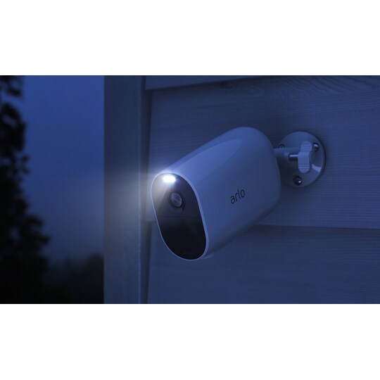 Arlo Essential Spotlight XL langaton FHD turvakamera (valkoinen)