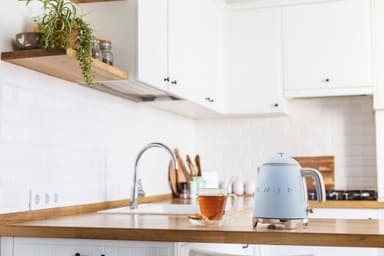 Smeg 50's Style vedenkeitin KLF05PBEU (sininen)