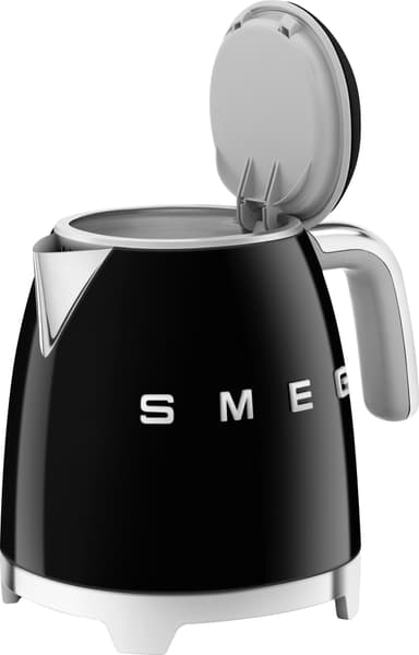 Smeg 50's Style vedenkeitin KLF05BLEU (musta)