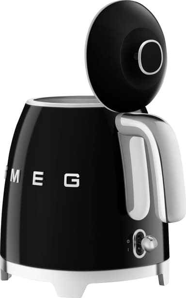 Smeg 50's Style vedenkeitin KLF05BLEU (musta)