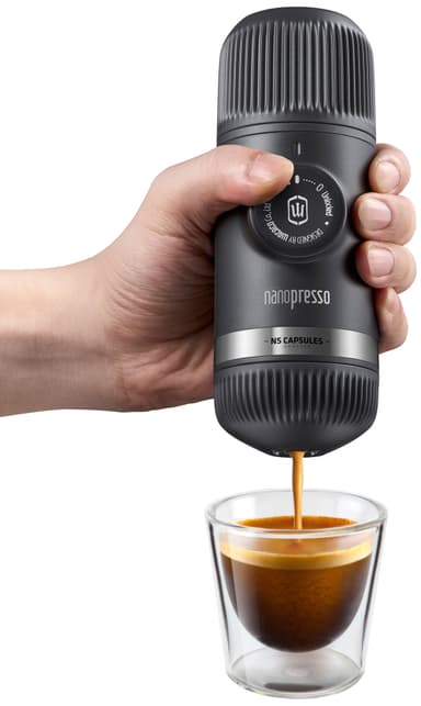 Wacaco Nanopresso kannettava kahvikone + adapteri NANOGREYNS