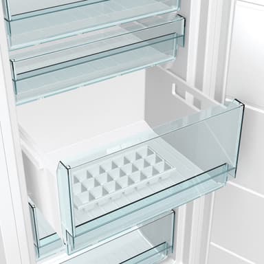 Hisense pakastin FIV276N4AWF integroitava