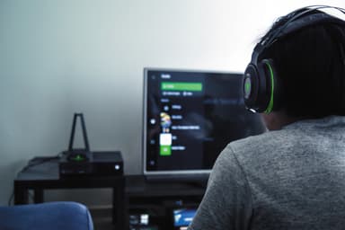 Razer Thresher Ultimate Wireless Headset (Xbox One)
