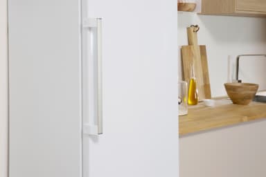 Indesit jääkaappi SI8A1QW2