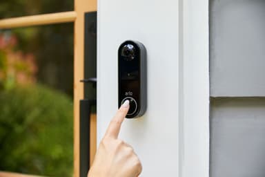 Arlo Wire-free Video Doorbell älyovikello (musta)