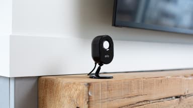 Arlo Essential Indoor Camera älykamera (valkoinen)
