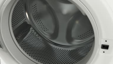 Indesit kuivaava pyykinpesukone BDE861483XWS