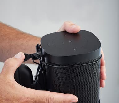 Sanus seinäkiinnike Sonos One kaiuttimelle (musta)
