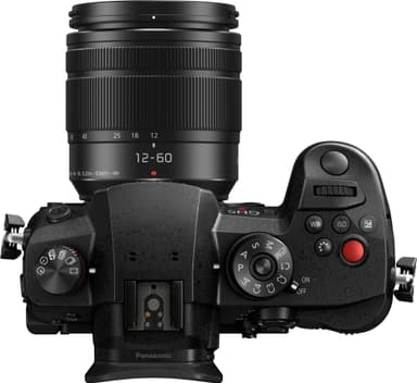 Panasonic Lumix GH5 M2 järjestelmäkamera + 12-60 mm G Vario objektiivi