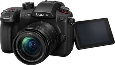 Panasonic Lumix GH5 M2 järjestelmäkamera + 12-60 mm G Vario objektiivi