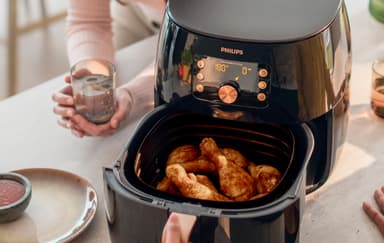 Philips Airfryer XXL Premium Airfryer HD9867/90