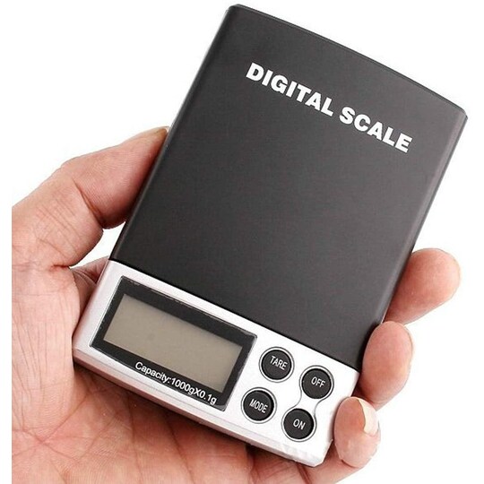 Digitaalinen mini-asteikko taskussa musta