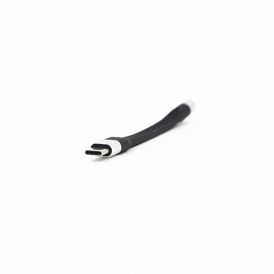 USB-C - 3,5 mm kuulokeliitäntä musta
