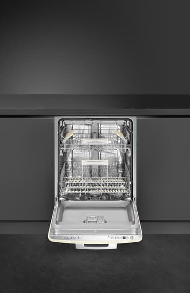 Smeg 50's Style astianpesukone STFABCR3 (kerma)