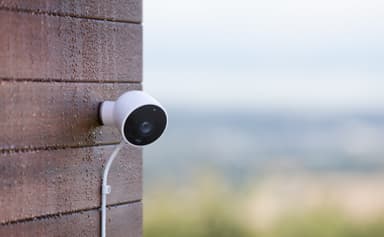 Google Nest Cam Outdoor turvakamera