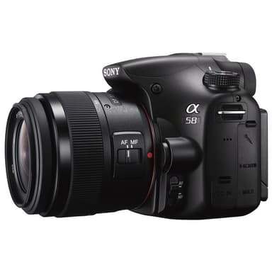 Sony SLT-A58 järjestelmäkamera + 18-55mm objektiivi