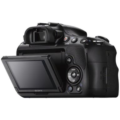 Sony SLT-A58 järjestelmäkamera + 18-55mm objektiivi