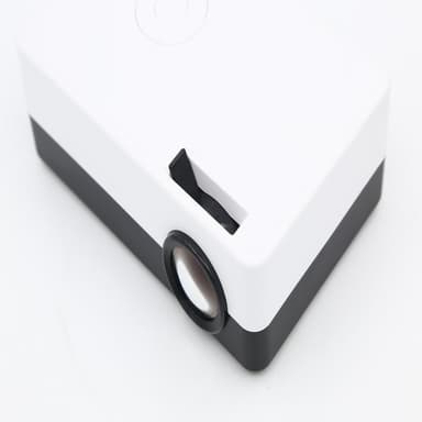 Miniprojektori kaukosäätimellä, ääni- ja HDMI-kaapeli Valkoinen / musta